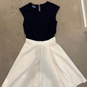 Ted Baker Canniey White Navy Dress with Bowtie & Pockets size 6